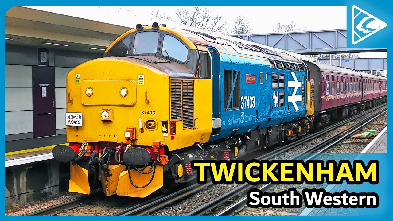 Trains at Twickenham 11/02/2023