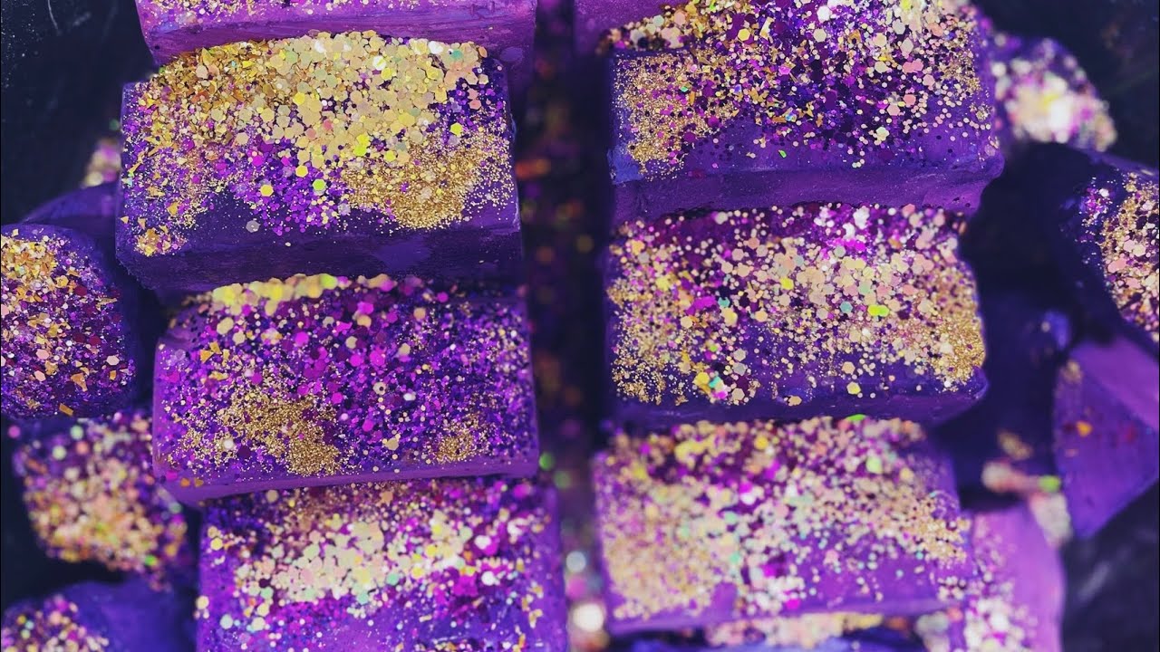 💜“That’s a nice purple dress. It’s very purply”💜Dyed Gym Chalk | ASMR | Please Sub 🥳🦄🔮💟☂️
