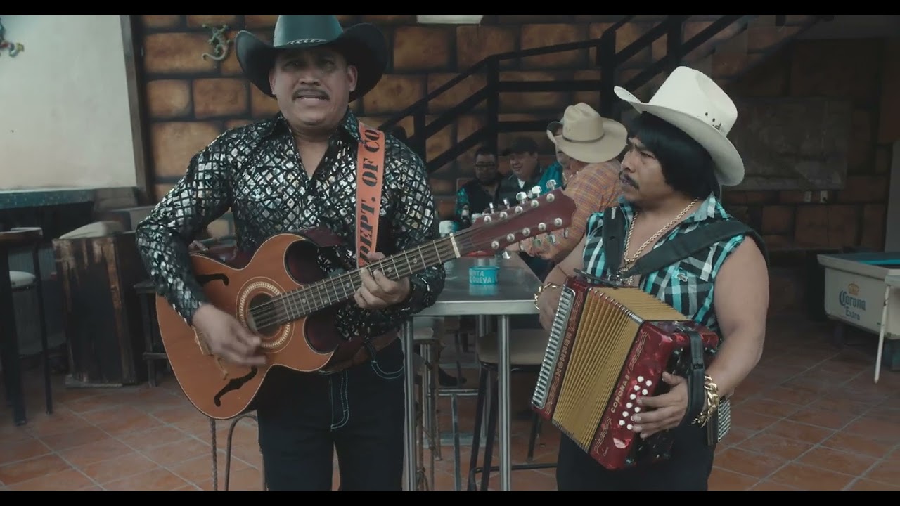 DE NINGUN CABRON ME DEJO - DON CHUY HENGLER Y CHAPARRO CHUACHENEGUER VIDEO OFICIAL