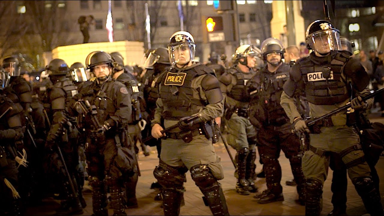 INTENSE RIOT FOOTAGE (Through the Eyes of a Filmmaker) | Portland, OR