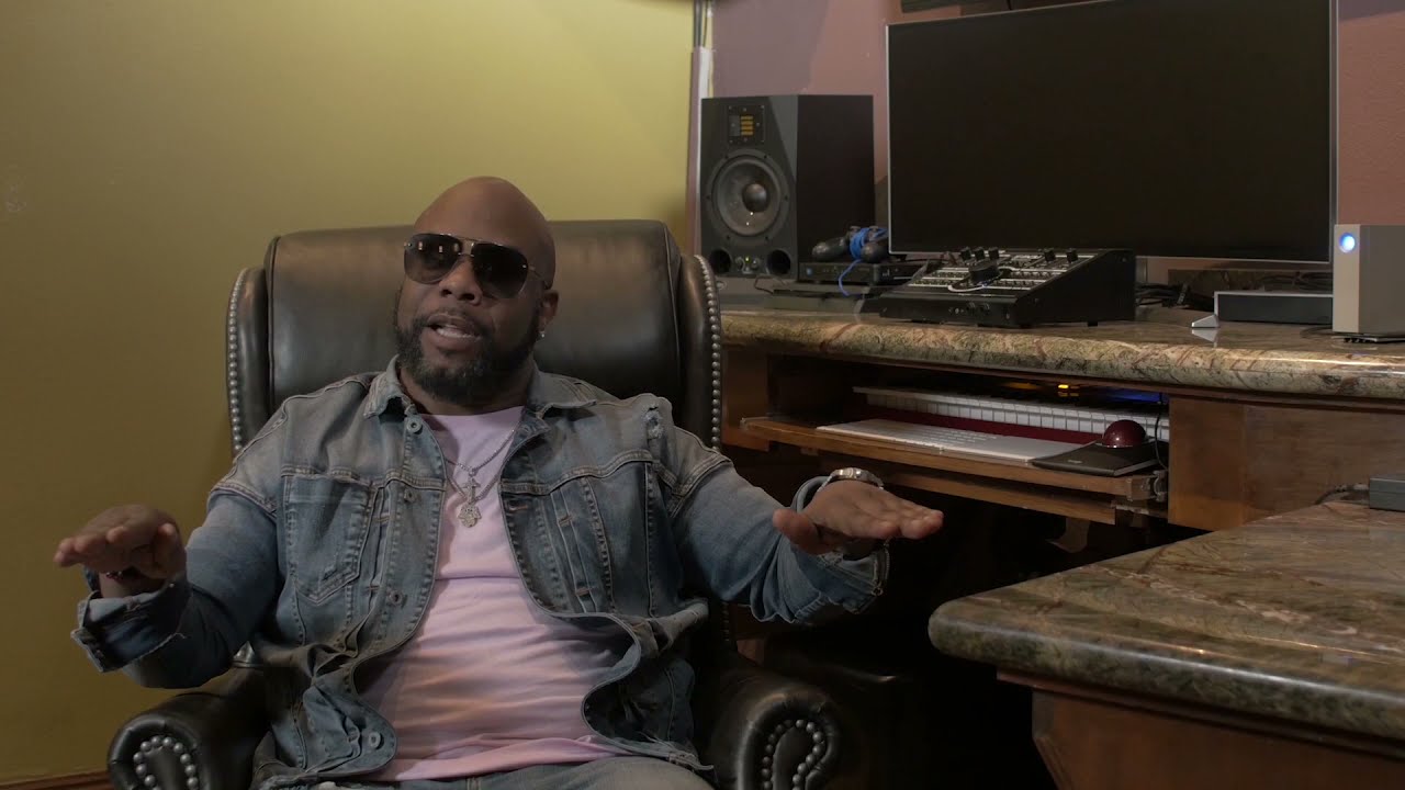 6. Vocal Ritual before Performing. Wanya Morris of Boyz II Men - Learning How II Sing.