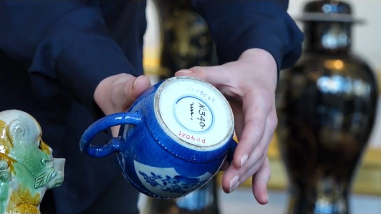 Art For Lunch │ Live Walk durch die Porzellansammlung
