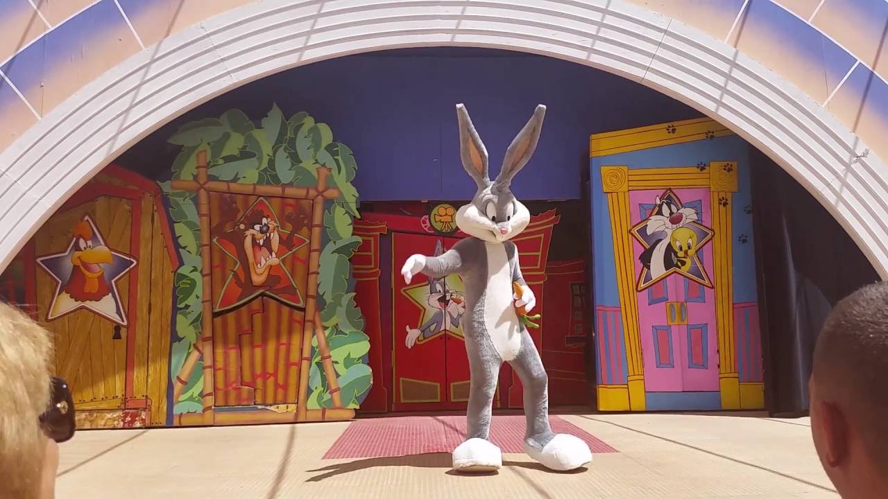 Looney Tunes ¡Acción! show Parque Warner Madrid 2016