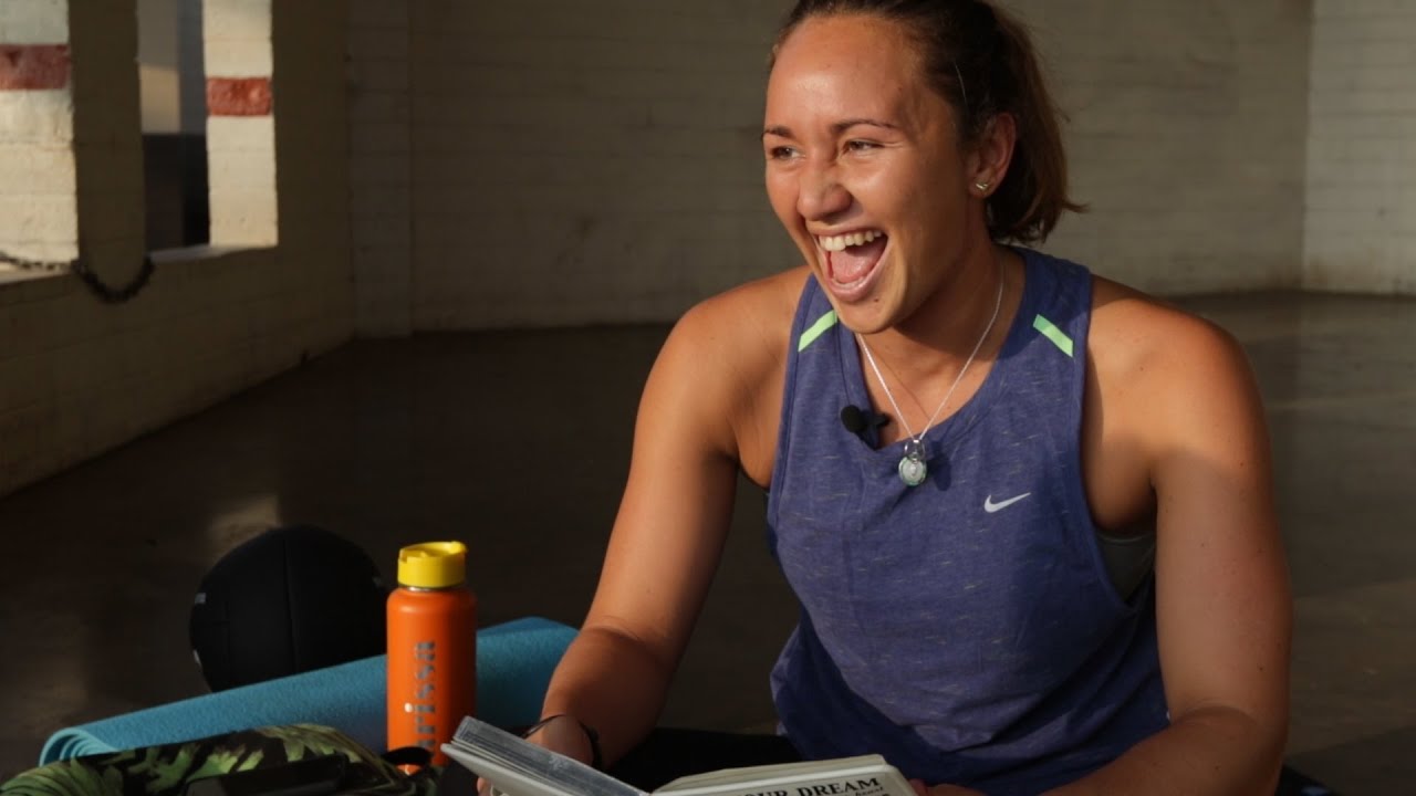 Будьте в форме! с Кариссой Мур