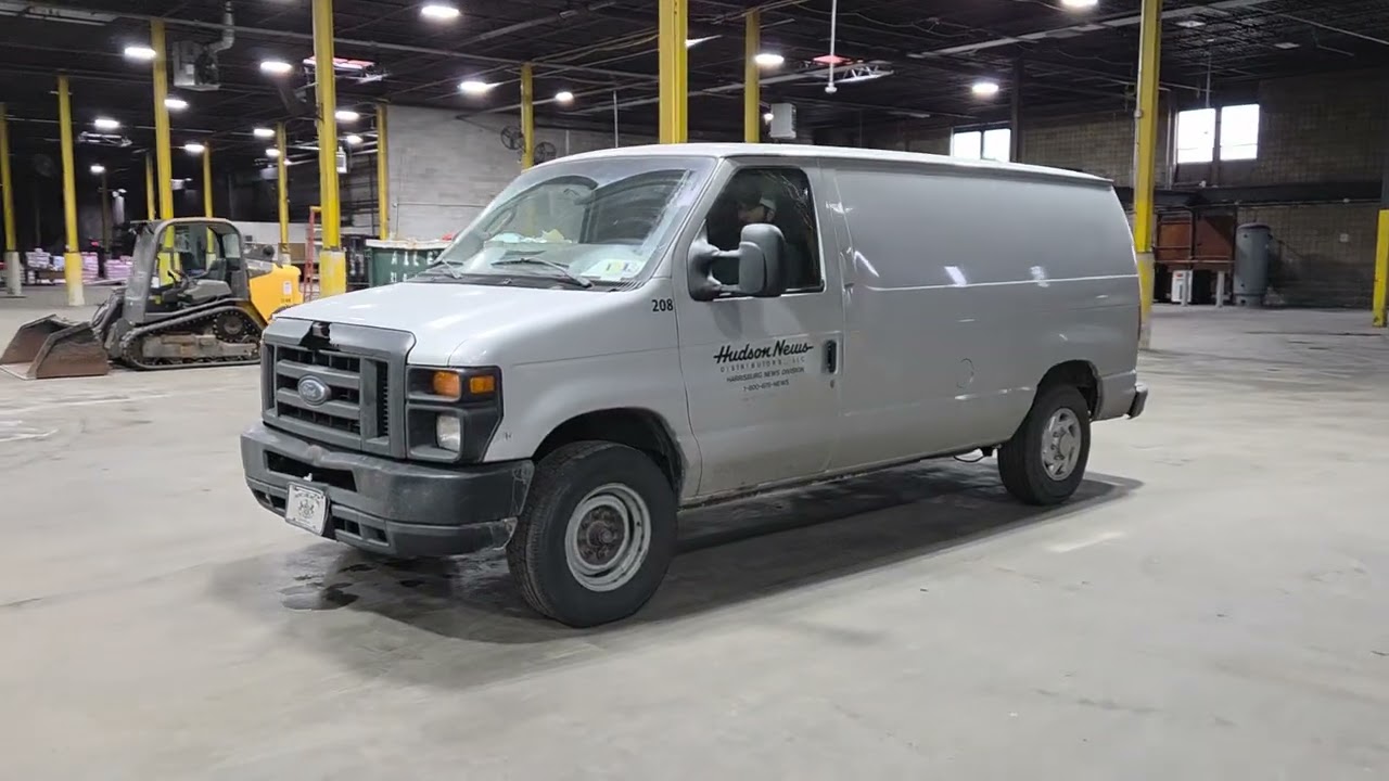 Lot 492 - 2009 Ford Econoline Cargo Van