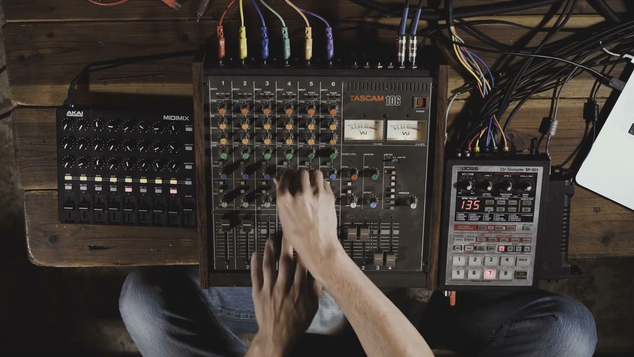 Carlton Livingston - 100 weight Of Collie Weed dub