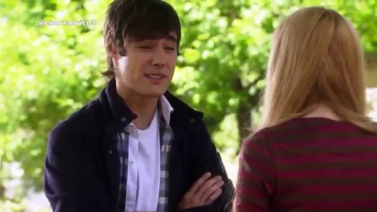 Violetta 1 - Violetta dice que Ludmila la encerro (01x16)