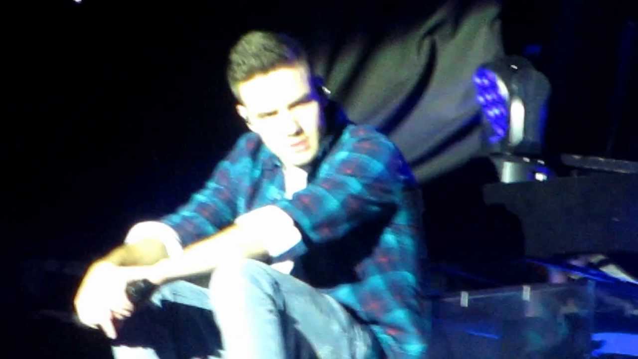 SECOND ROW - One Direction - Little Things - Cardiff March 2nd (Liam throws Nialls shoes into crowd)