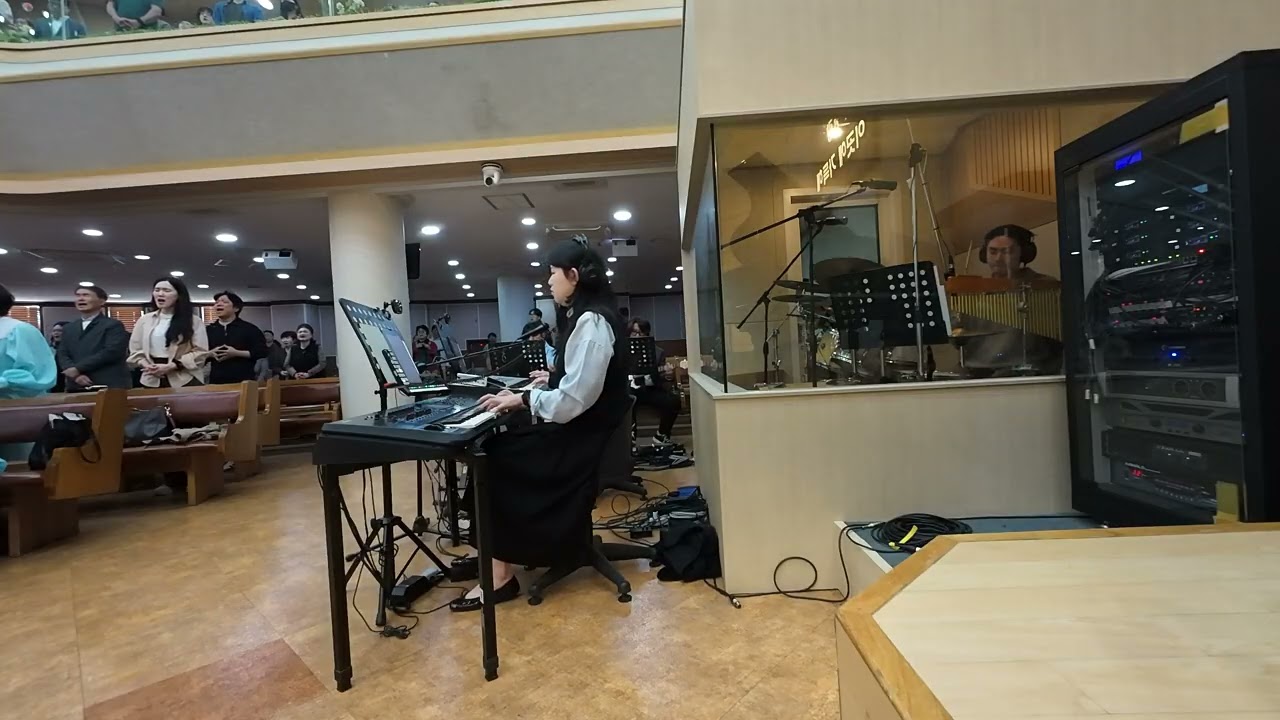 해운대 소명교회 4월 27일 주일예배찬양 (하나님의 은혜, 구주의 십자가 보혈로, 하늘보좌)