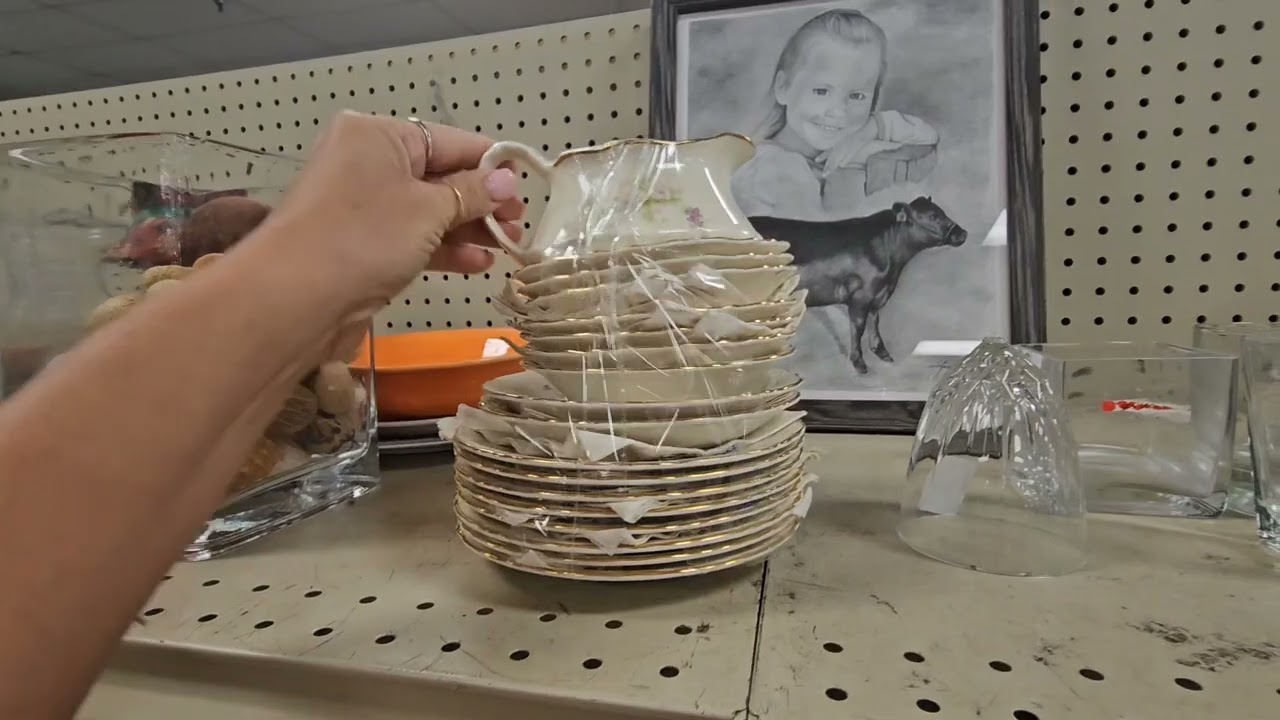there were boxes of new donations in the Goodwill bins,  that's a great sign!!