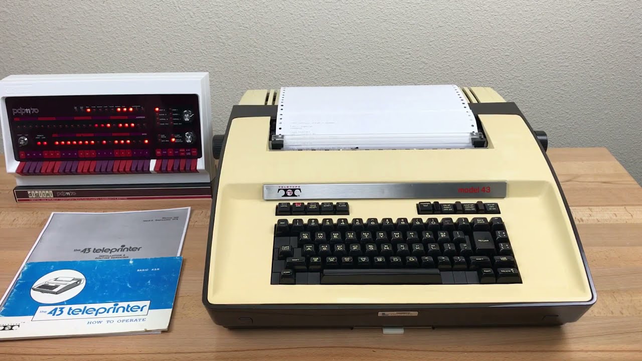 Conectando el módem externo US Robotics al Teletipo 43