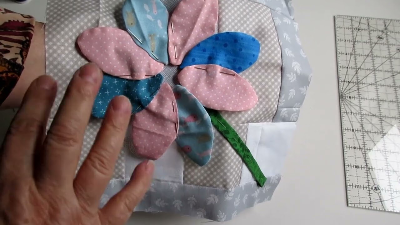El Applique Con Puntos De Bordado