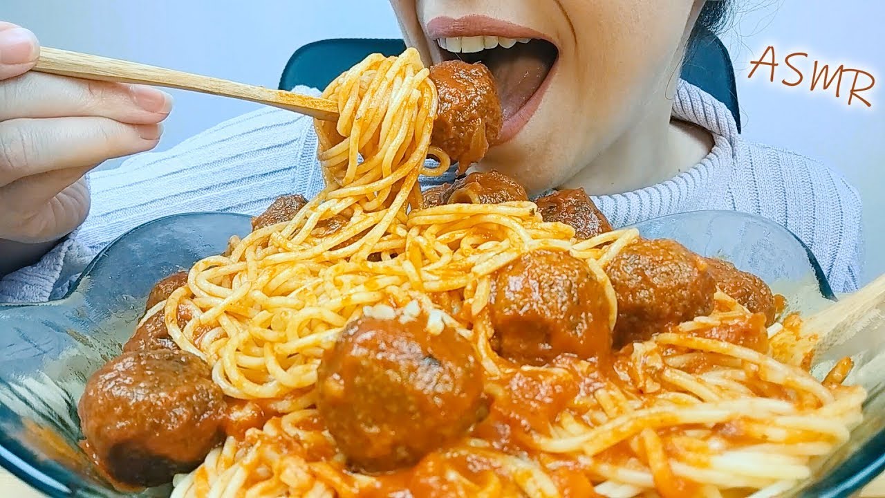 ASMR eating: Spaghetti with Meatballs & Cheese | Big Bites | Whispering