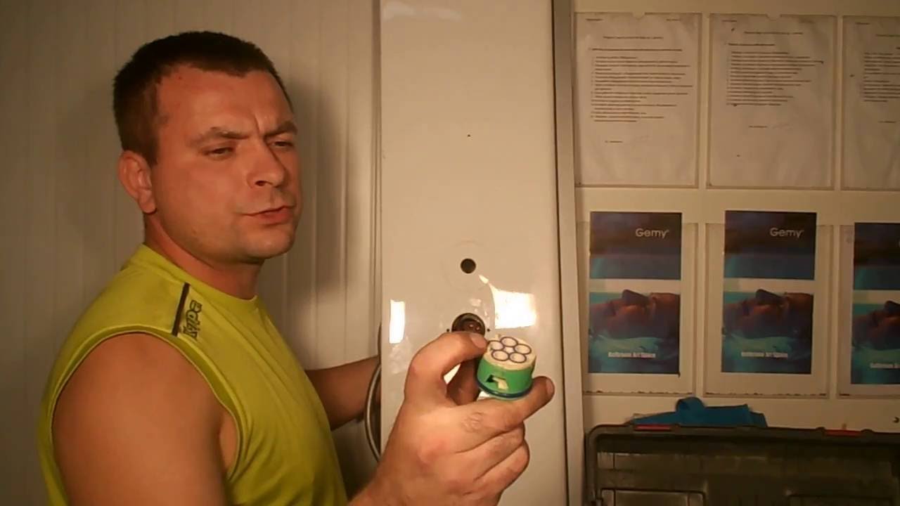 Как сэкономить, и поменять самому, картриджи на смесителе душевых кабин