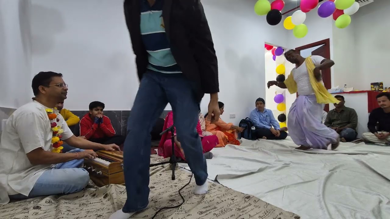 Harinam  Sankirtan Sita Rani Devi Dasi