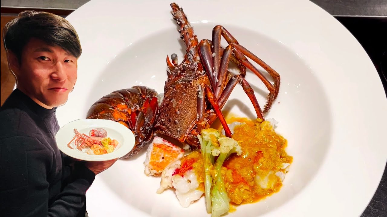 We stayed at The Yokohama Bay Hotel Tokyu and went to eat a teppanyaki Christmas dinner.
