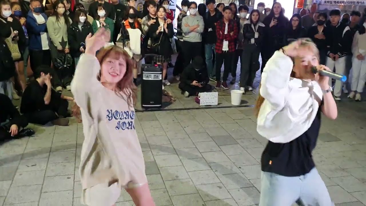 [STREET ARTIST] MAJESTY: J MOON & SARI. HONGDAE BUSKING. 230311.