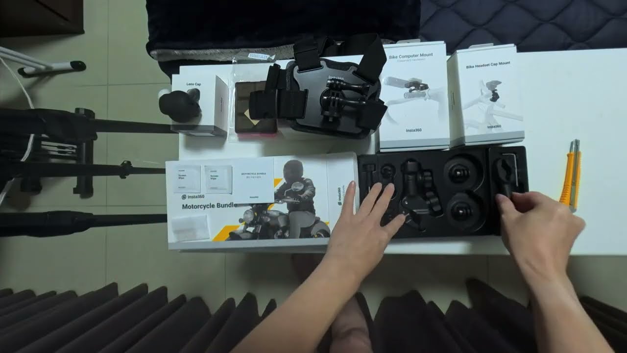 Insta360 X5 Accessories Unboxing part 03