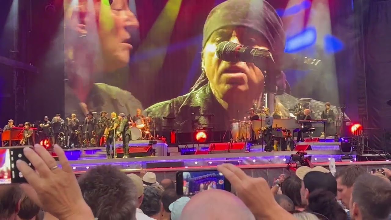 Bruce Springsteen - She's The One (Vienna, July 18, 2023) {RWi}