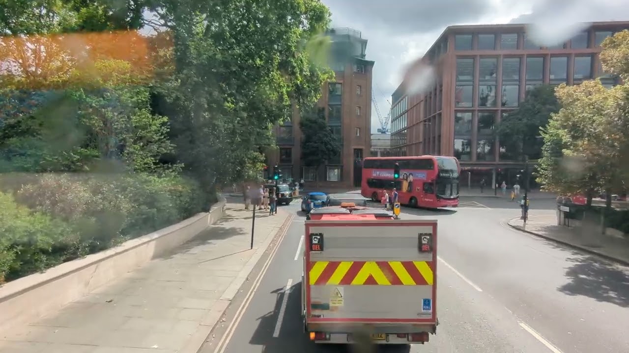 London  Summer Bus Ride  | TfL Route 25 Full Bus Journey Holborn Circus to Ilford | 4K Virtual Tour