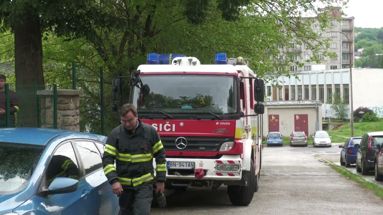 Bomba na školách ...