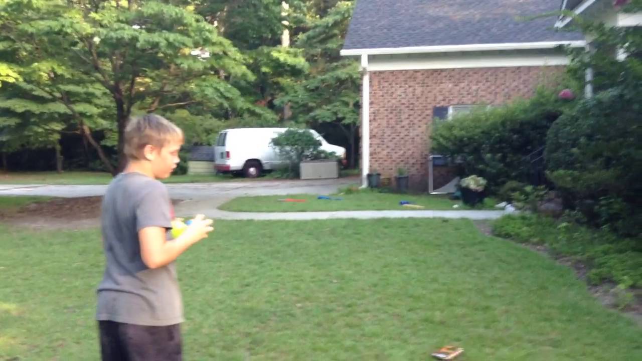 Blitzball vs Junkball! | Review