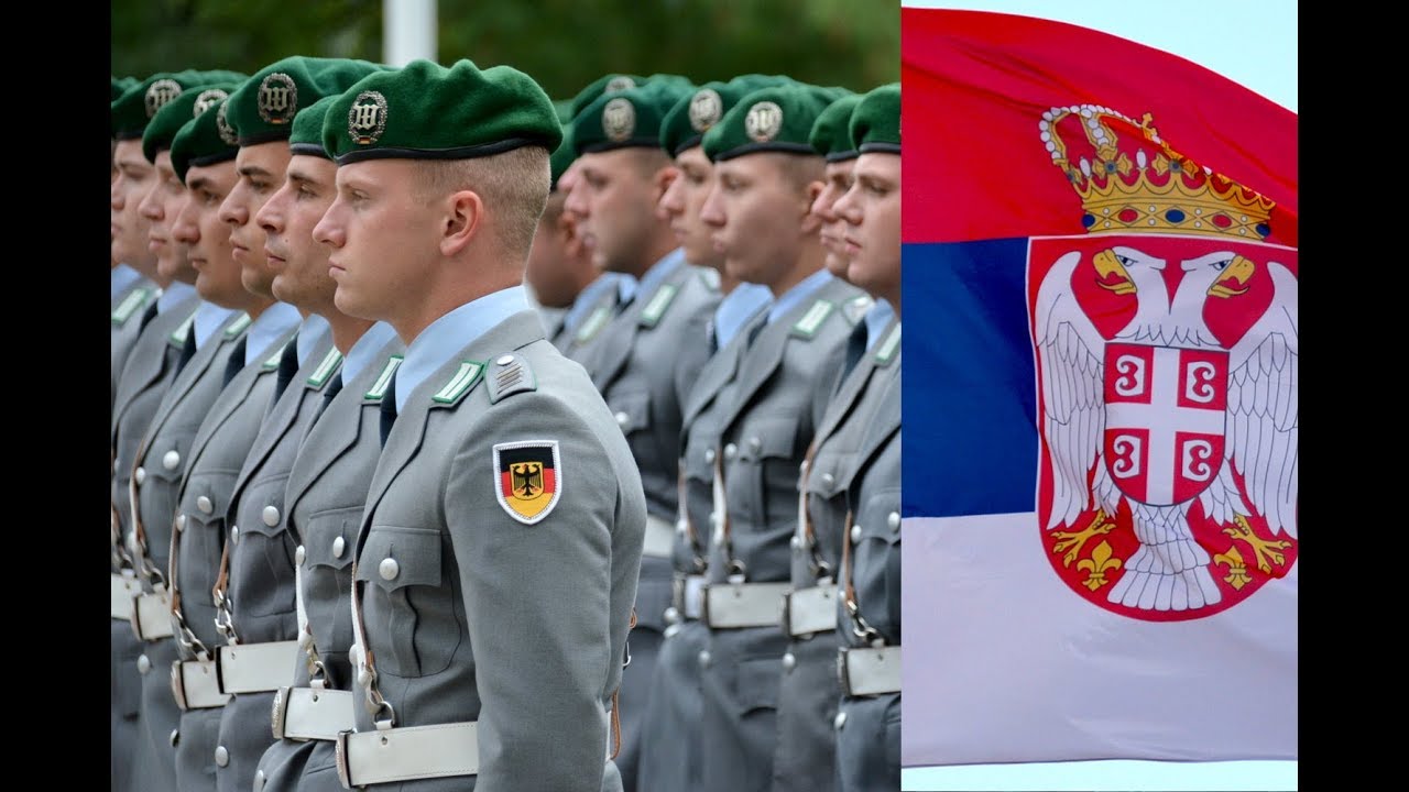 Ehrenkompanie - Serbiens Ministerpräsidentin - militärische Ehren