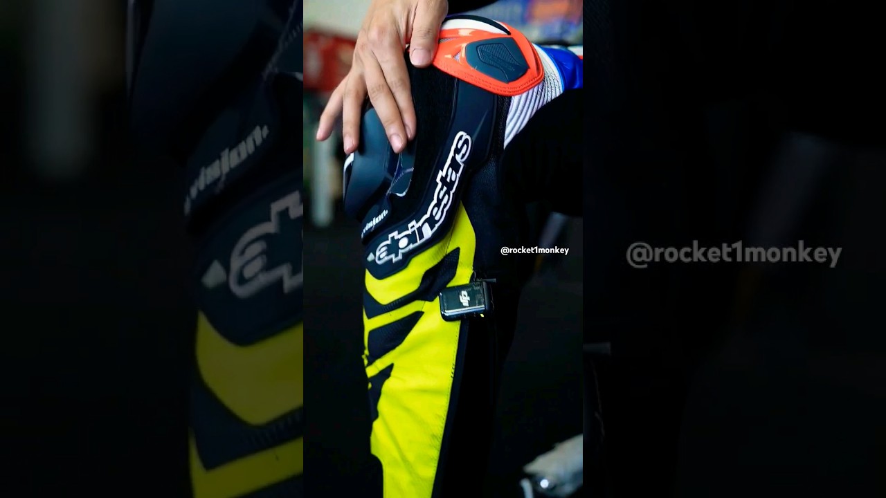 How to change Alpinestar Knee Slider #alpinestar #wearpack #kneeslider