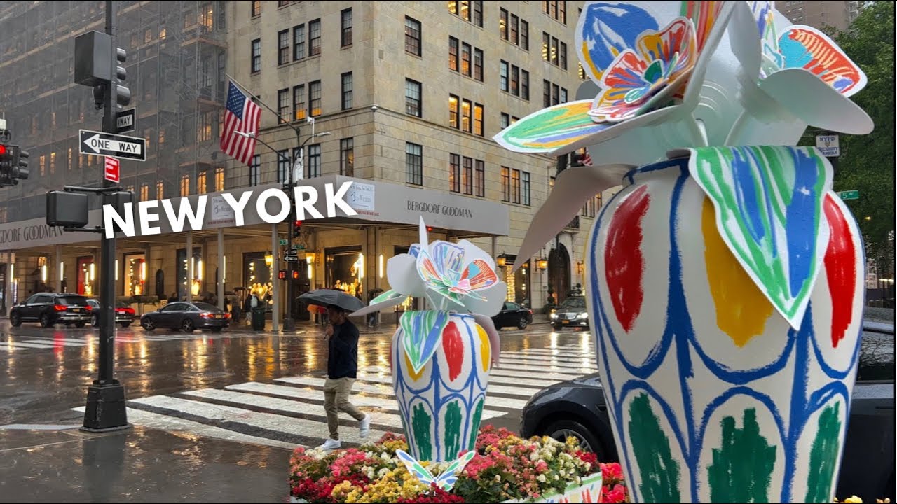 [4K] ☔️NYC Rainy Walk, Fifth Avenue Blooms 🌸,Madison Avenue May 7, 2022 #rain #newyork
