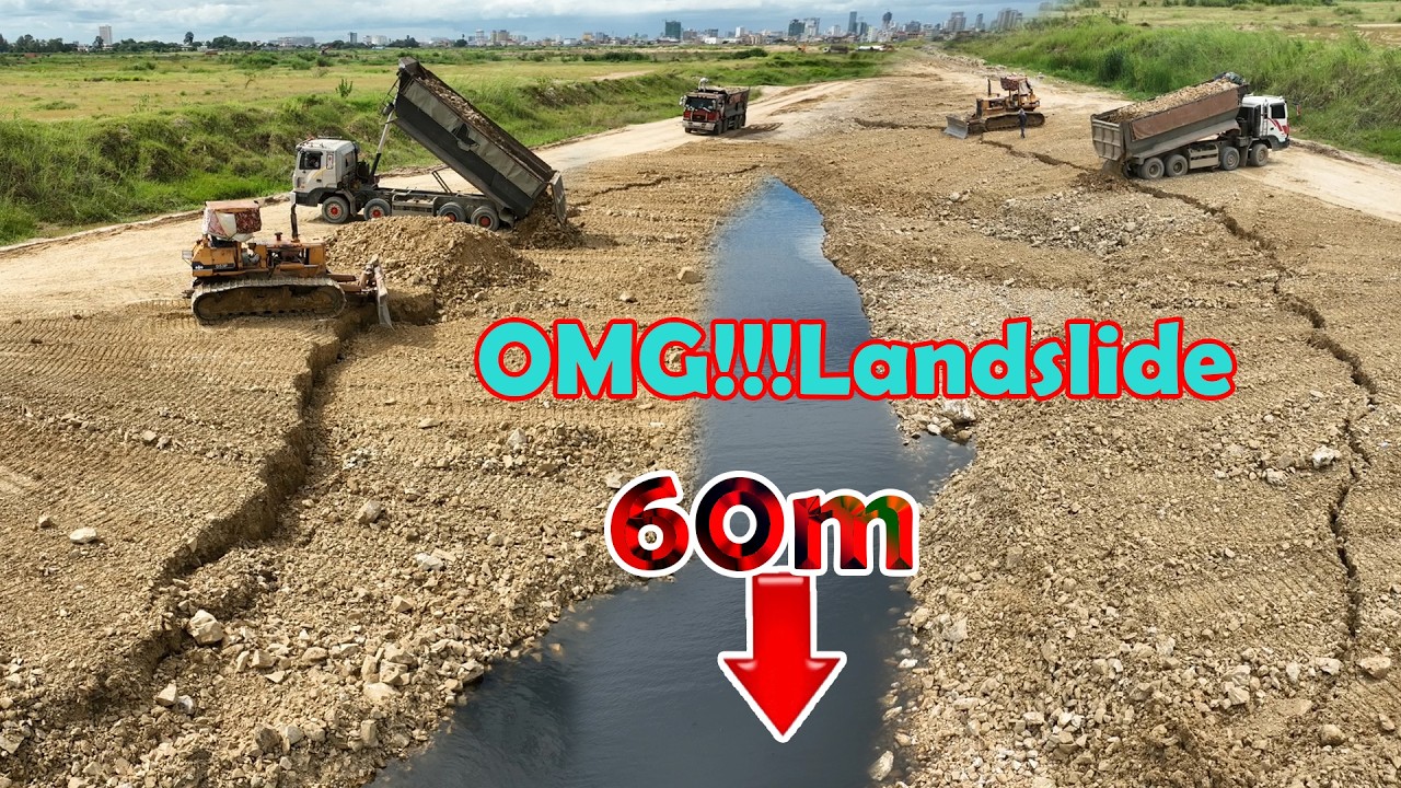 OhH is Too Much!!LandSlip In Deep Water And Get Repair By 25T Dump Truck Loading With Dozer Komatsu
