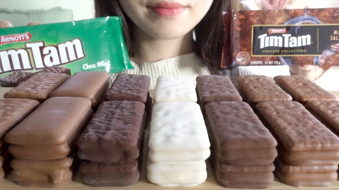 【咀嚼音】TimTam(ティムタム)の本場オーストラリアの食べ方が謎すぎたw【ASMR/EATINGSOUNDS】