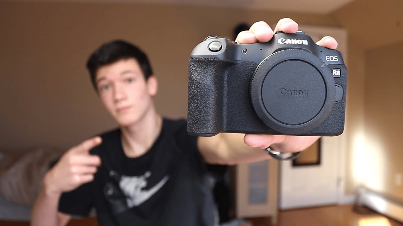I bought a new camera | Canon R8
