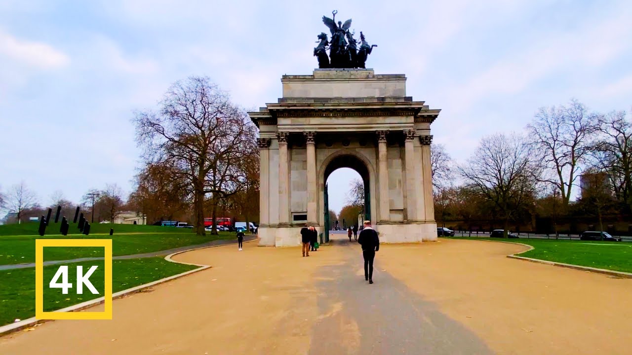 Explore Vibrant West London in Winter | 4K Walking Tour