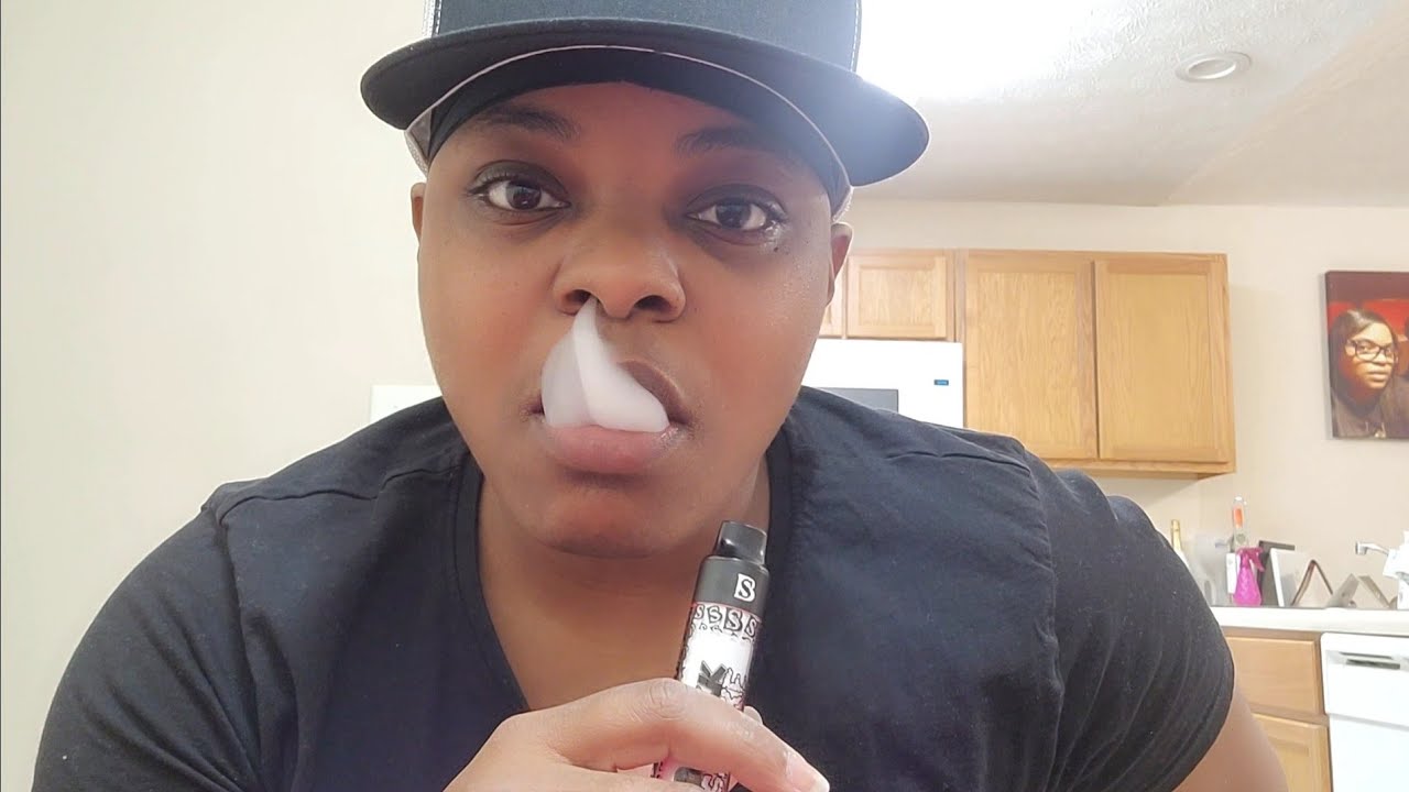 Don't Buy BLAKK SMOKE Hookah Pen!! Watch This First!! Blakk Smoke By Black Tatted!