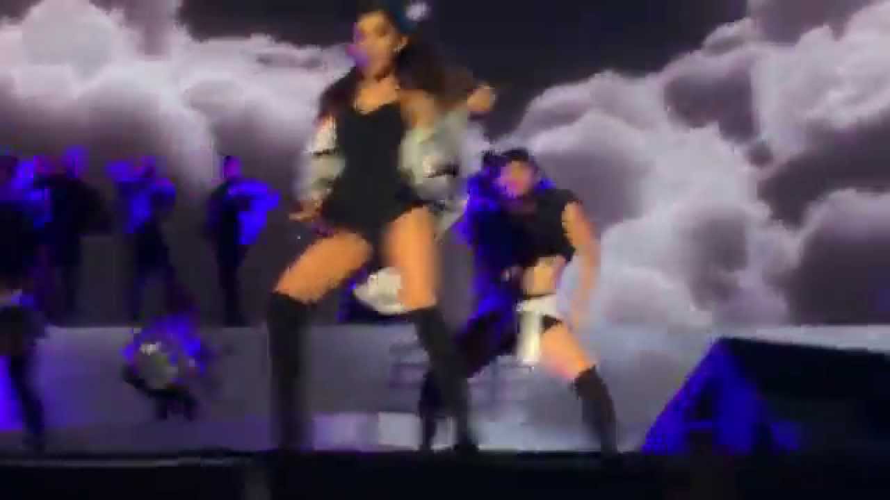 Break Your Heart Right Back- Ariana Grande Honeymoon Tour Hershey, PA 7.26.15