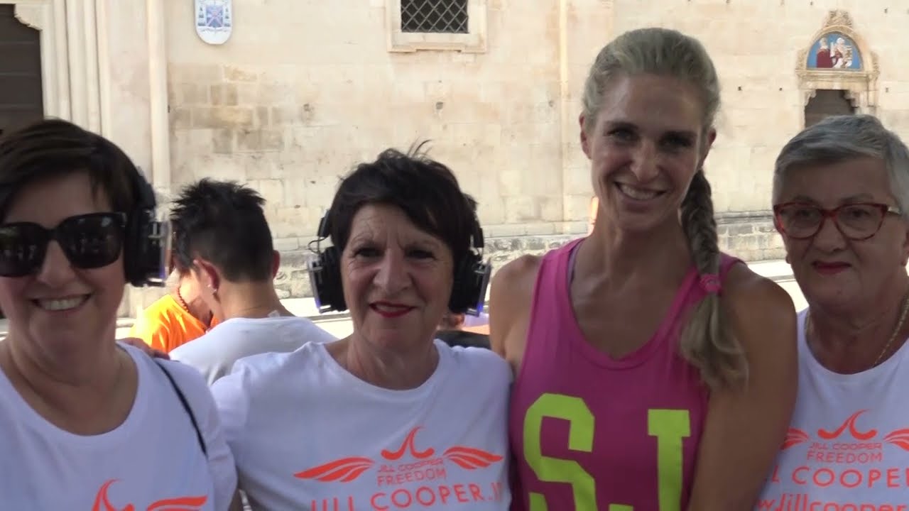 SULMONA CAMMINATA CON MUSICA IN CUFFIA CON JILL COOPER