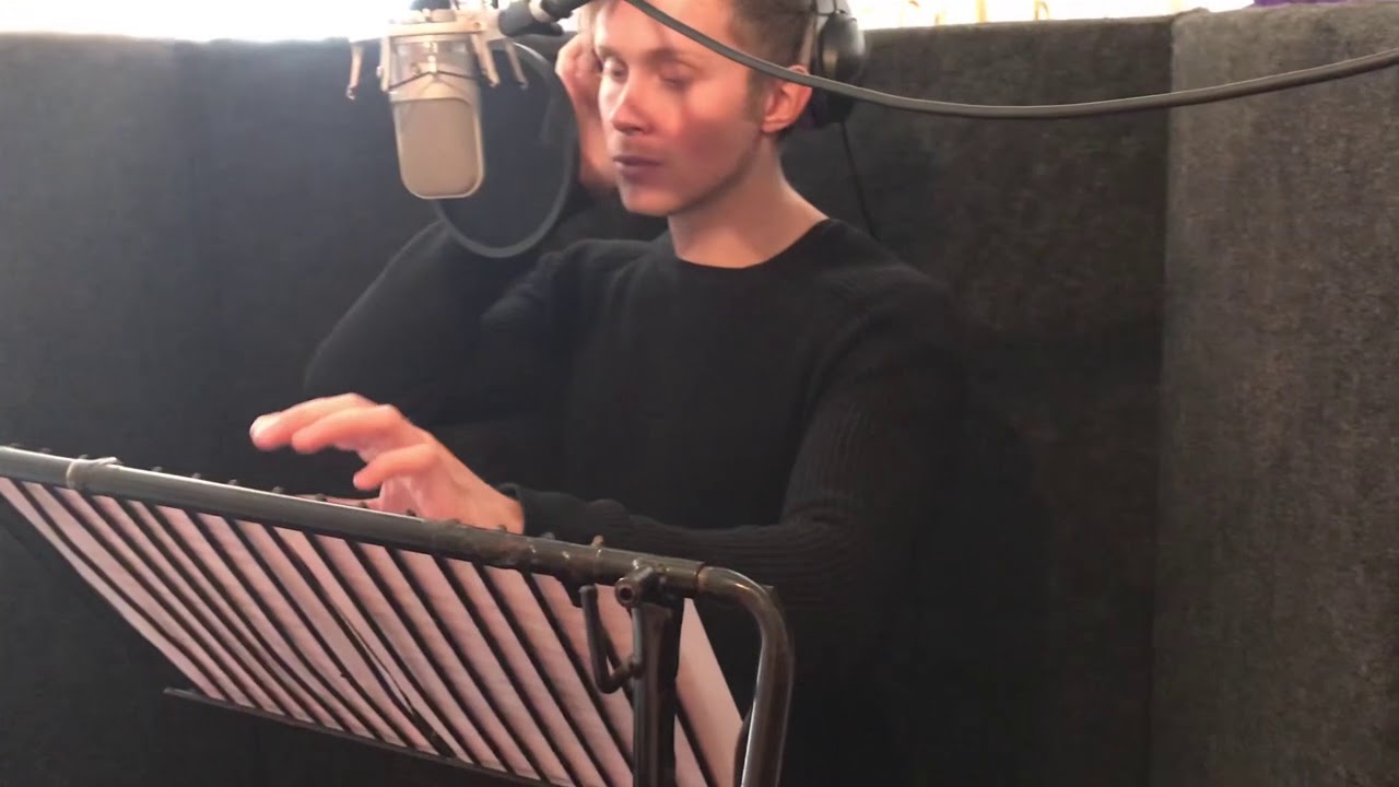 Rob Houchen in the studio - Alone / Notes Of Love