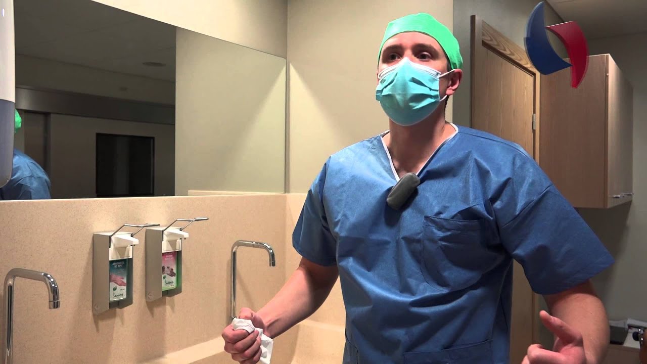 Dr. med. Andrejs Vanags par varikozes ārstē&scaron;anu