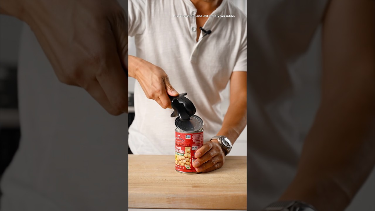 Have a can of chickpeas?  Try this! #chickpeas #cooking #recipe #food #shorts #yeungmancooking