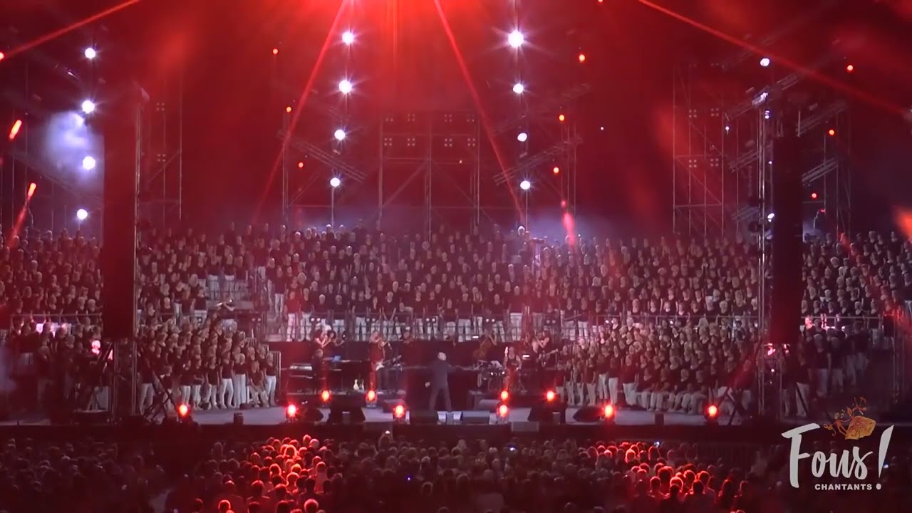 1000 choristes chantent Johnny Hallyday - Les Fous Chantants d'Alès - 2018 - Medley
