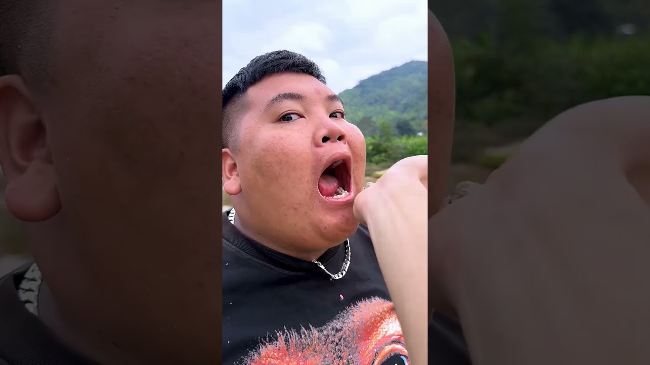 Unexpected Food Prank with Brother 😂🔥 #Lol #lolzzzgaming