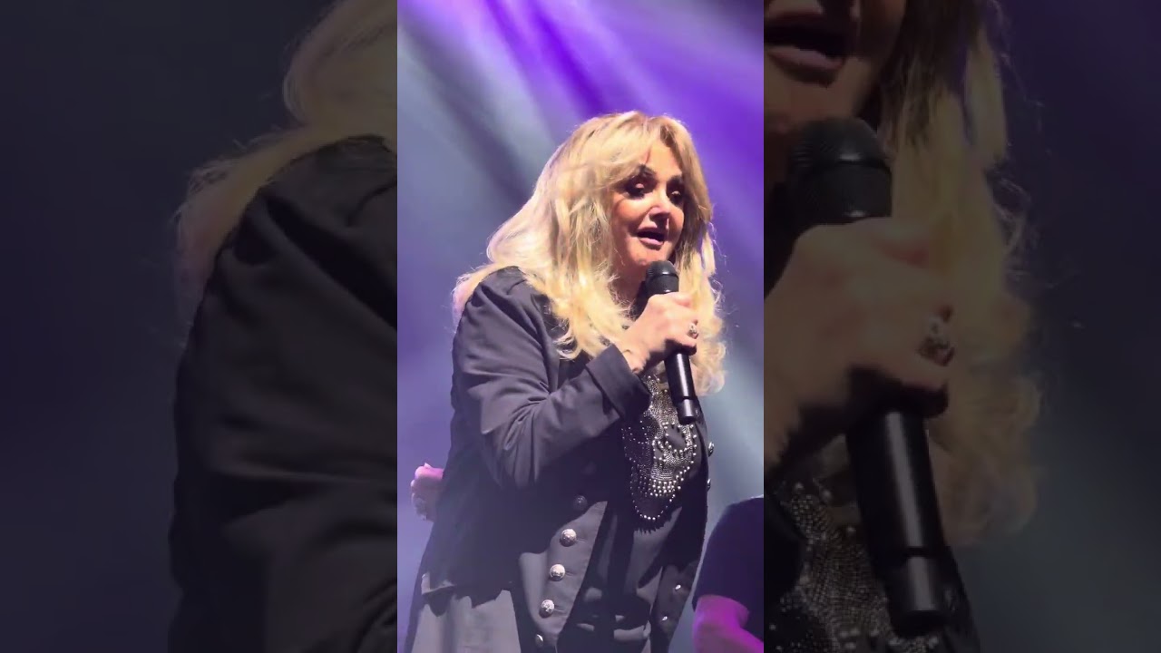 Bonnie Tyler total eclipse of the heart Olympia Paris 4 décembre 2023