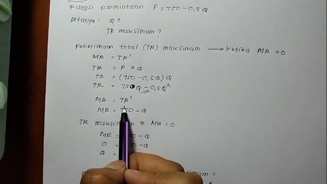 Menghitung penerimaan total TR maksimum dan fungsi permintaan