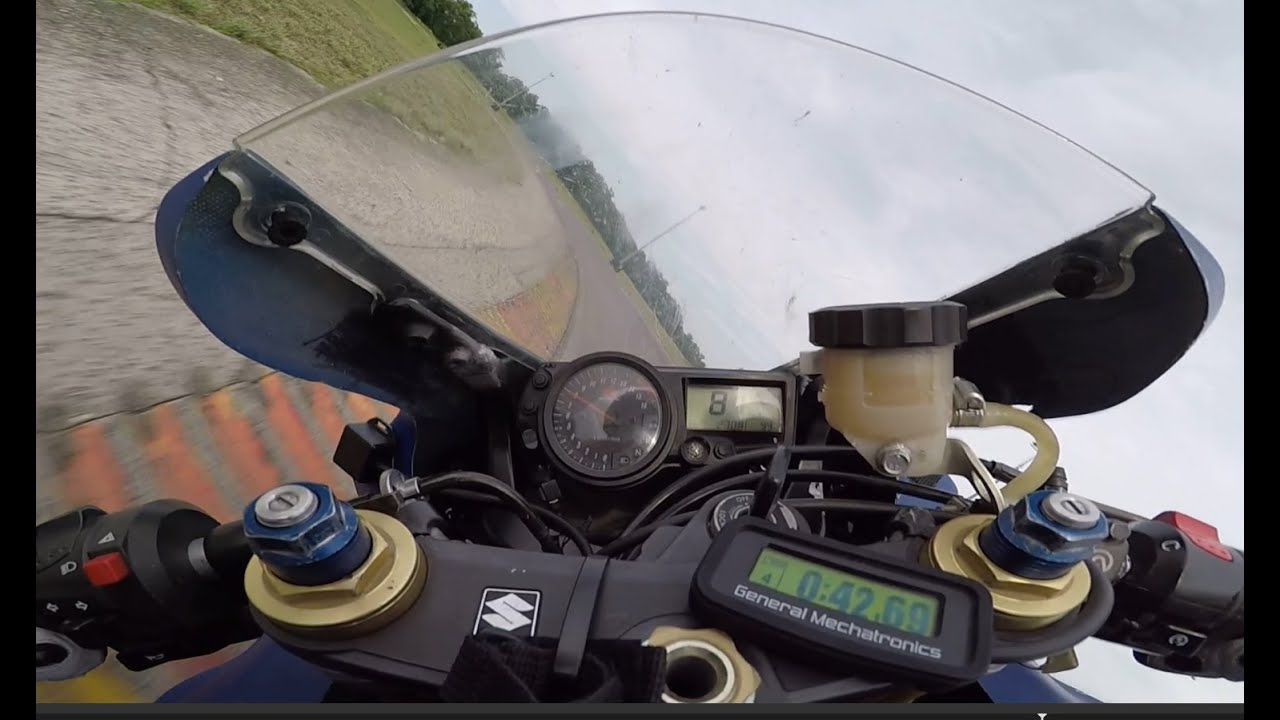 Kakucs Ring 42.6s  - Fordított irány  - GSX-R 750 2004