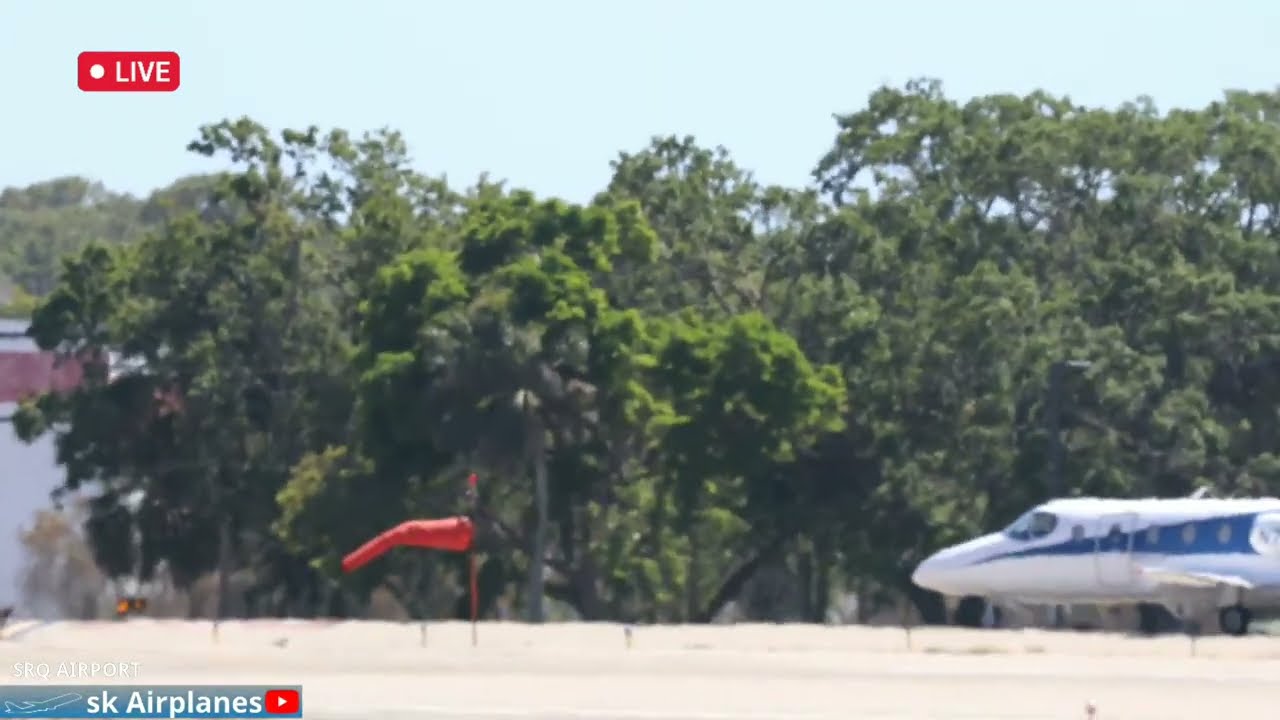 🔭 Watching Planes ✈️  At Sarasota-Bradenton International Airport Airport (SRQ)