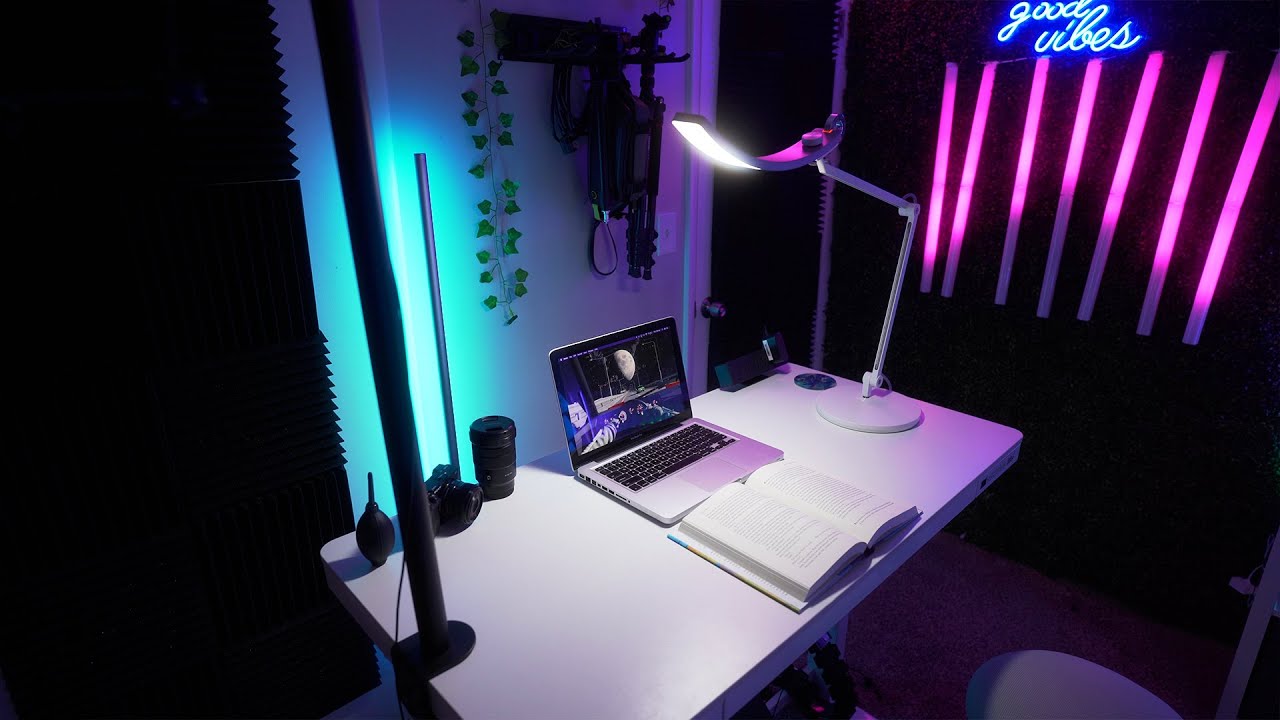 Обзор лампы для чтения BenQ eReading Lamp | Стоит ли она своих денег?