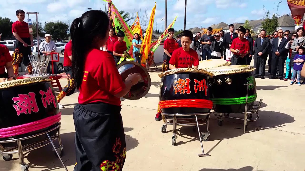 Hoi Gong Ceremony 5 new drums - Lion Dance