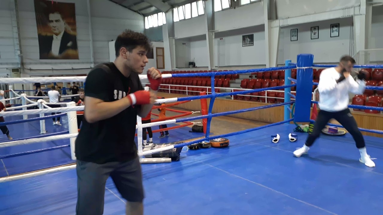 Ankara Boks Okulu Müthiş Boks Antrenmanı MUSTAFA YARDIM |     #MustafaYardım #BOKS  #ANKARA #2021
