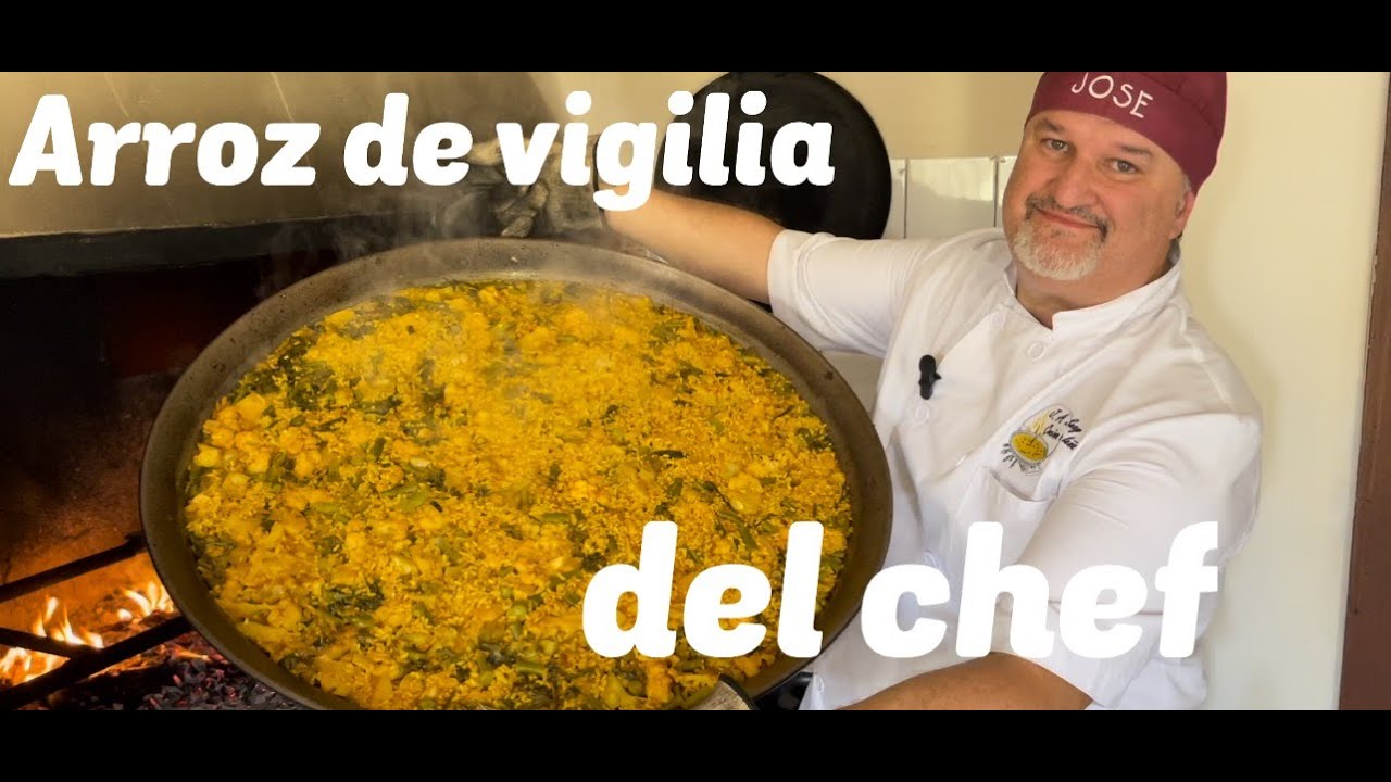 Arroz de bacalao, coliflor y bimi en Paella. Cod cauliflower and Bimi rice in Paella