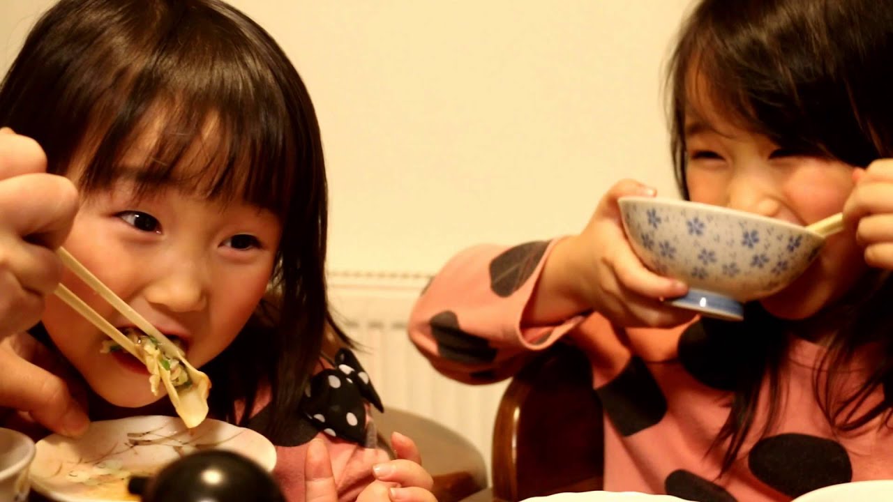 みんなの為に餃子作って絶賛される玲美＆稚奈